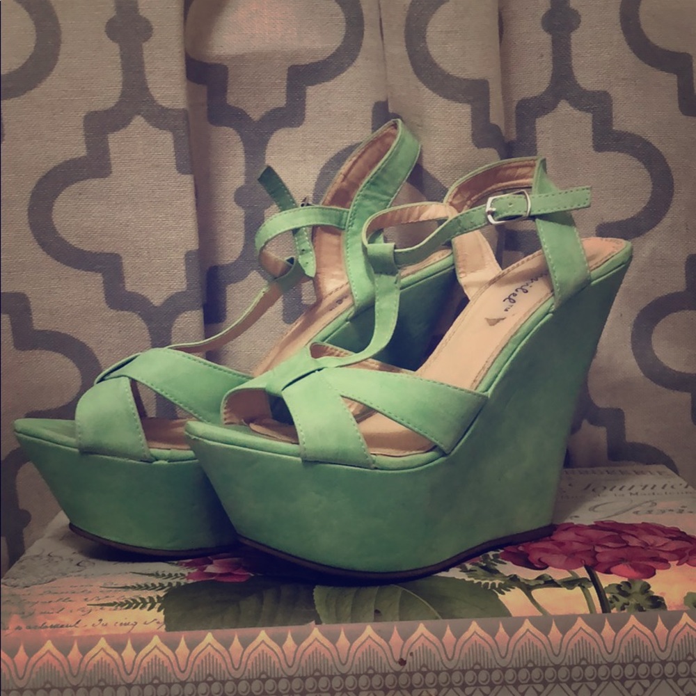 Green wedges